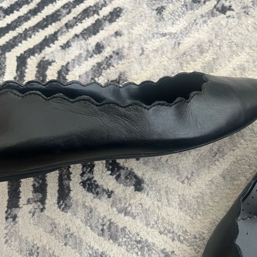 Browns Scalloped Edge Black Flats - Picture 10 of 10